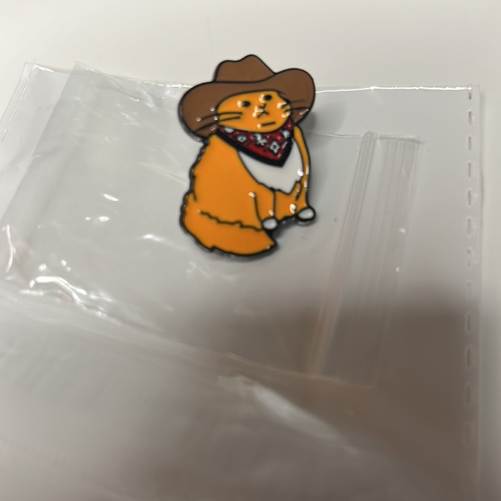 Minimalist Cat Brooch